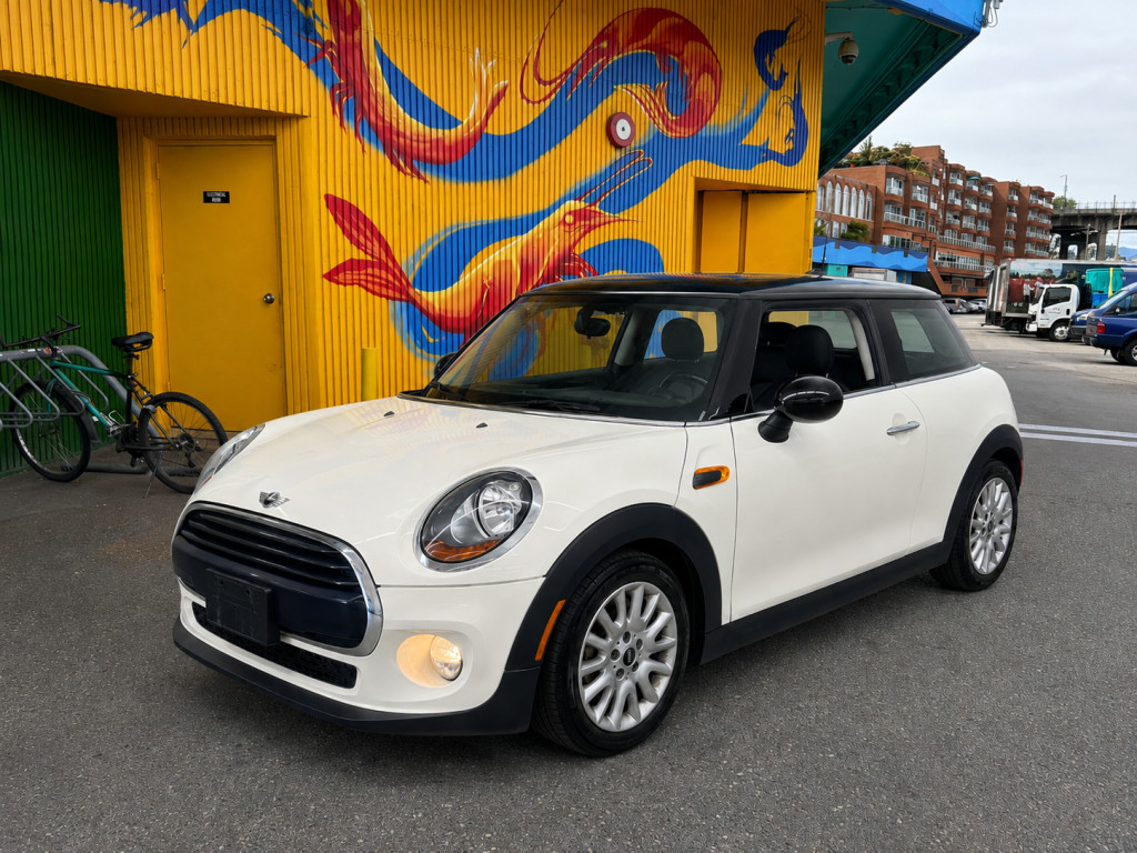 2016 MINI Cooper